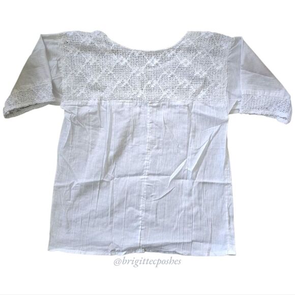 HANDMADE Traditional Laced Mexican Blouse - Picture 9 of 13